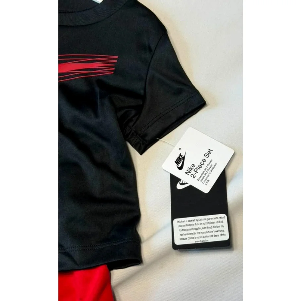Nike Baby Boys 2-Piece Set T-Shirt & Shorts Black Red Graphic Swoosh 12M NWT